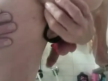Chaturbate Live Sex of rod77knee