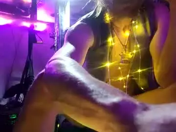 Chaturbate Live Porn of rod77knee