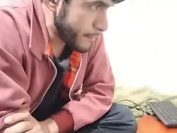 Chaturbate Sex Chat of uncutcharly91