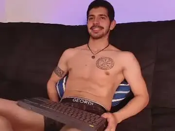 Chaturbate Watch Live Sex Cams of alejandrostorm