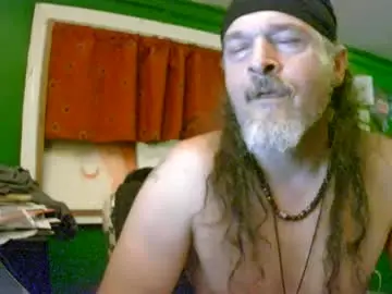 Chaturbate Free Live Porn of hippiedad333