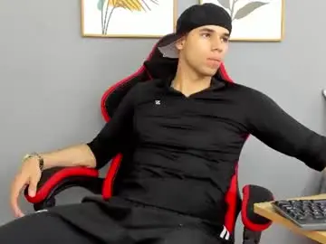 Chaturbate Free Porn Cam of santana_maximo