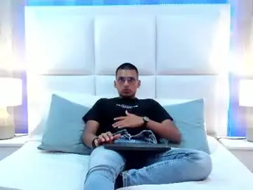 Chaturbate Live Porn of stefanobelami