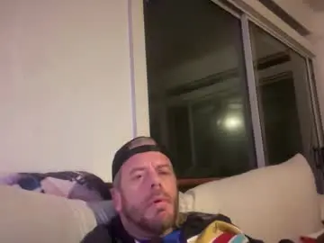 Chaturbate Free Porn Cam of upinsmoke2k26