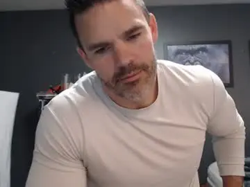 Chaturbate Live Sex Cam of alexiarain