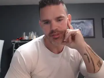 Chaturbate Live Sex Cam of alexiarain