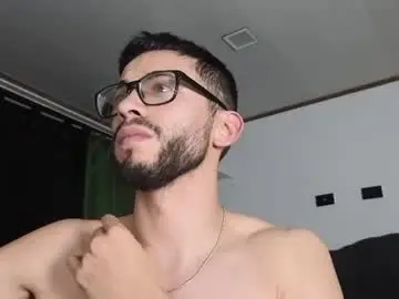 Chaturbate Adult Webcam of phantom_bigger1