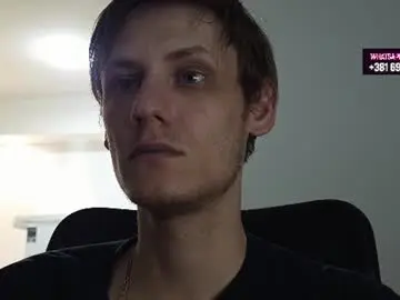 Chaturbate Live Sex Cam of annonimsick