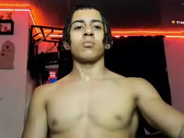 Chaturbate Sex Cam of bradley_strong_