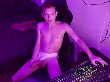 Chaturbate Free Porn Cam of bigdenergy_r