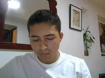 Chaturbate Best live sex cam show of alanj998