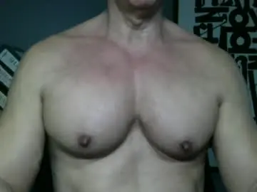 Chaturbate Live Sex Cam of bgdkmuscleguy