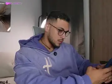 Chaturbate Best live sex cam show of andy_weld