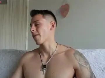 Chaturbate Live Porn of muscle_king_cum