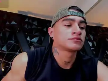 Chaturbate Live Sex Cam of liamdeep_