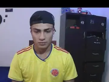 Chaturbate Adult Video Chat of fenix_hardcock