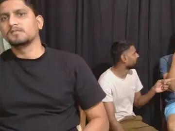 Chaturbate Live Porn of indiandesiguys2023