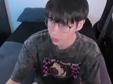 Chaturbate Adult Webcam of andy_bankai