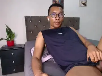 Chaturbate Free Live Porn of aaronblack1_