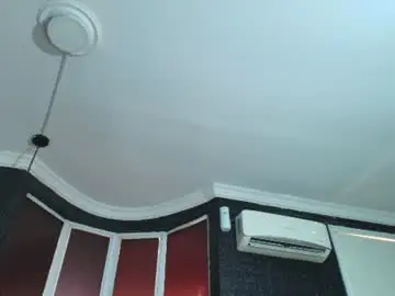 Chaturbate Live Sex Cam of dylanlenox