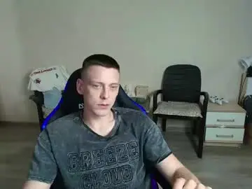 Chaturbate Live Sex of mikimaus0101