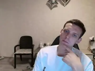 Chaturbate Live Sex Cam of mikimaus0101