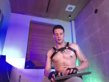 Chaturbate Nude Webcam of dustin_sonne