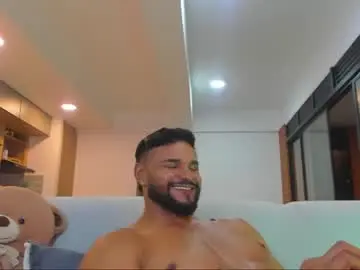 Chaturbate Live Sex Cam of jackson_wayne__