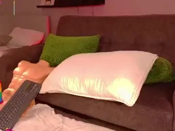 Chaturbate Live Sex Cam of ken_boy_