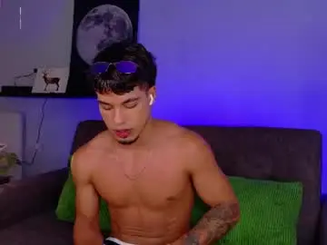 Chaturbate Free Live Porn of ken_boy_