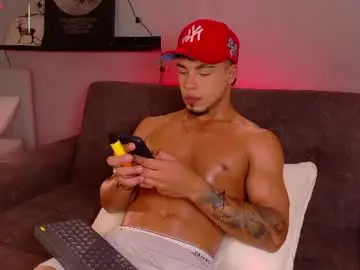 Chaturbate Nude Webcam of ken_boy_