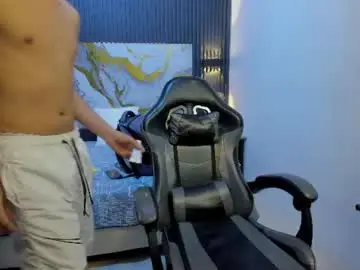 Chaturbate Live Sex of dark_desiree18