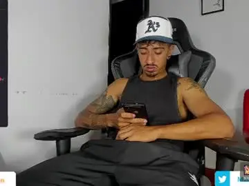 Chaturbate Watch Live Sex Cams of martin_granch