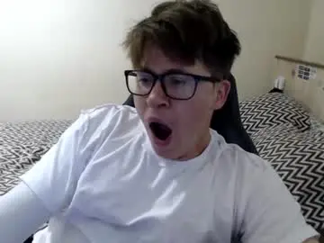 Chaturbate Adult Video Chat of your_boyfriend123