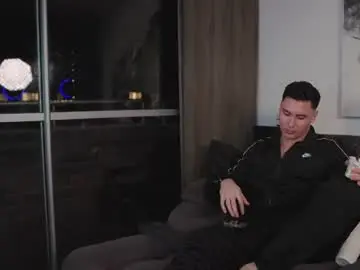Chaturbate Free Live Porn of alan_vidal