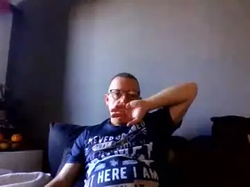 Chaturbate Live Porn of middleton2021
