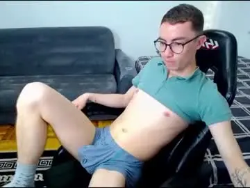 Chaturbate Best live sex cam show of charlieseyer