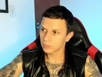 Chaturbate Live Porn of masterdave7