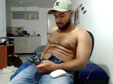 Chaturbate Live Sex Cam of kleyton336