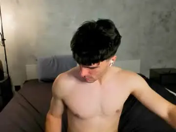 Chaturbate Live Sex of sam_huston18