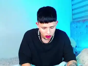 Chaturbate Adult Video Chat of _justinmoon2