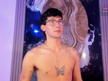 Chaturbate Free Live Porn of kingparker1
