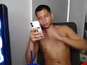 Chaturbate Live Sex of harold_18_