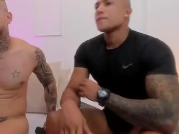 Chaturbate Live Porn of yampier01