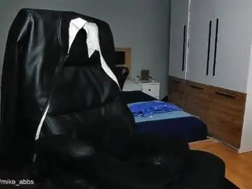 Chaturbate Watch Live Sex Cams of mikestrip