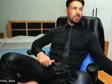 Chaturbate Best live sex cam show of mikestrip