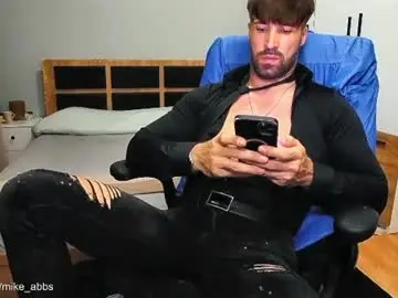 Chaturbate Live Sex of mikestrip