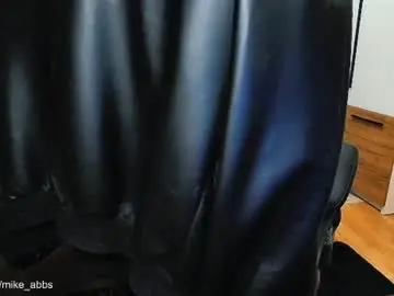 Chaturbate Best live sex cam show of mikestrip