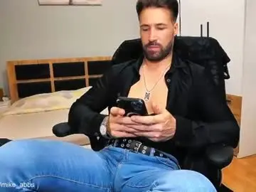Chaturbate Adult Webcams of mikestrip