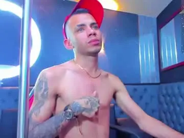 Chaturbate Live Sex Cam of edward_24_